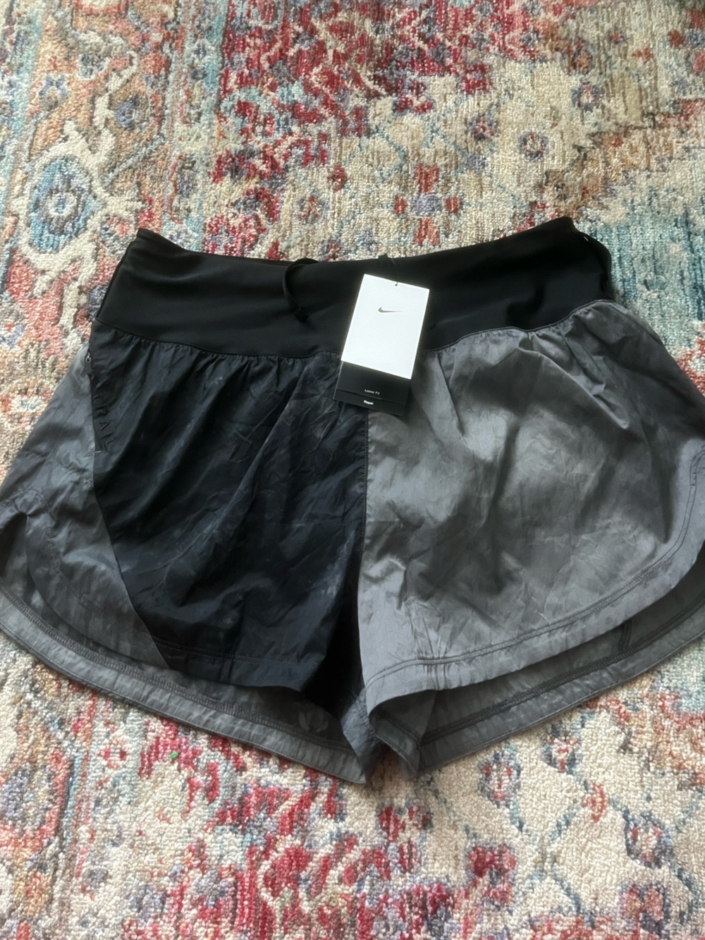 Nike Trail Women's Repel Mid-Rise Running Shorts-New-Medium